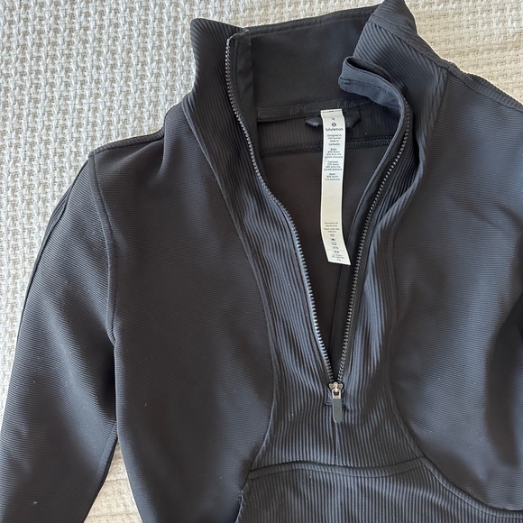 Lululemon half zip up jacket - Picture 2 of 4